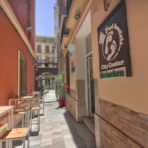 Feel Center Hostel Málaga