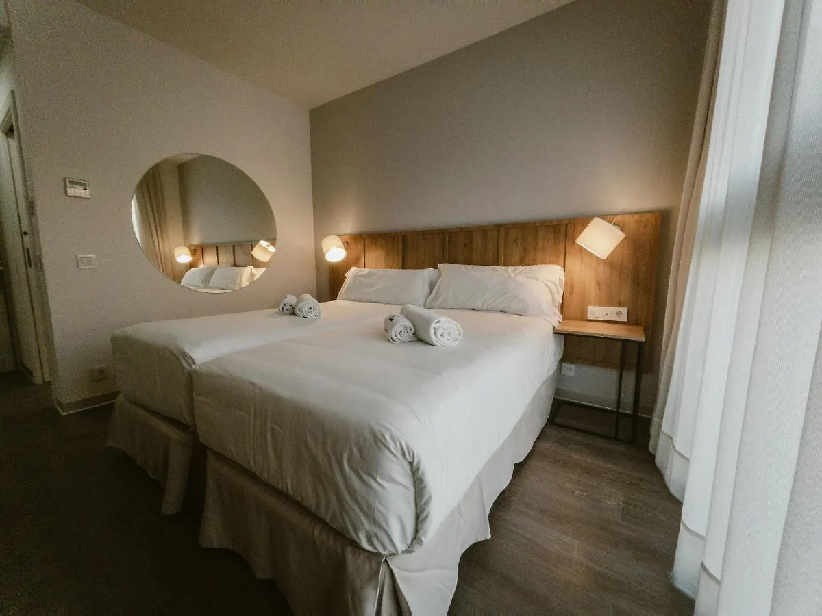 ** فندق Petit Palace Vargas إشبيلية إسبانيا